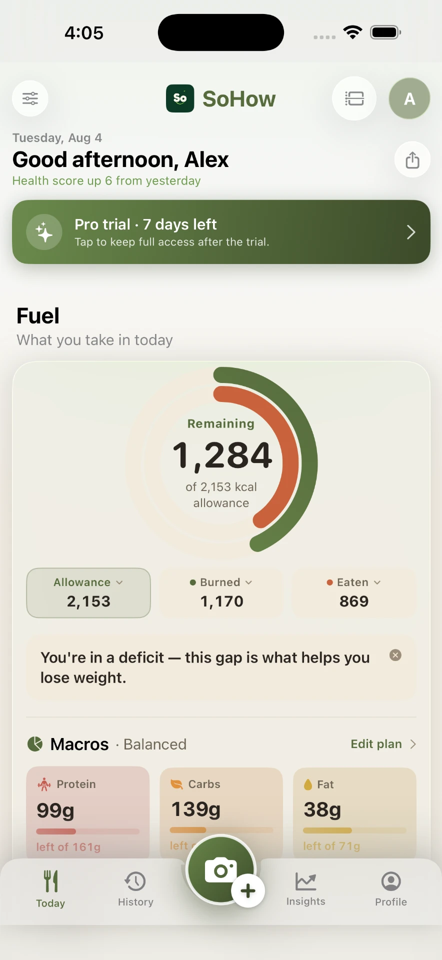 The SoHow Today screen showing remaining calories, macros and a plain-language takeaway